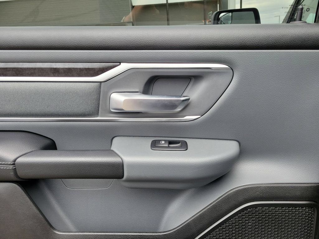 Used 2022 RAM 1500 Big Horn AWD/4WD image 15