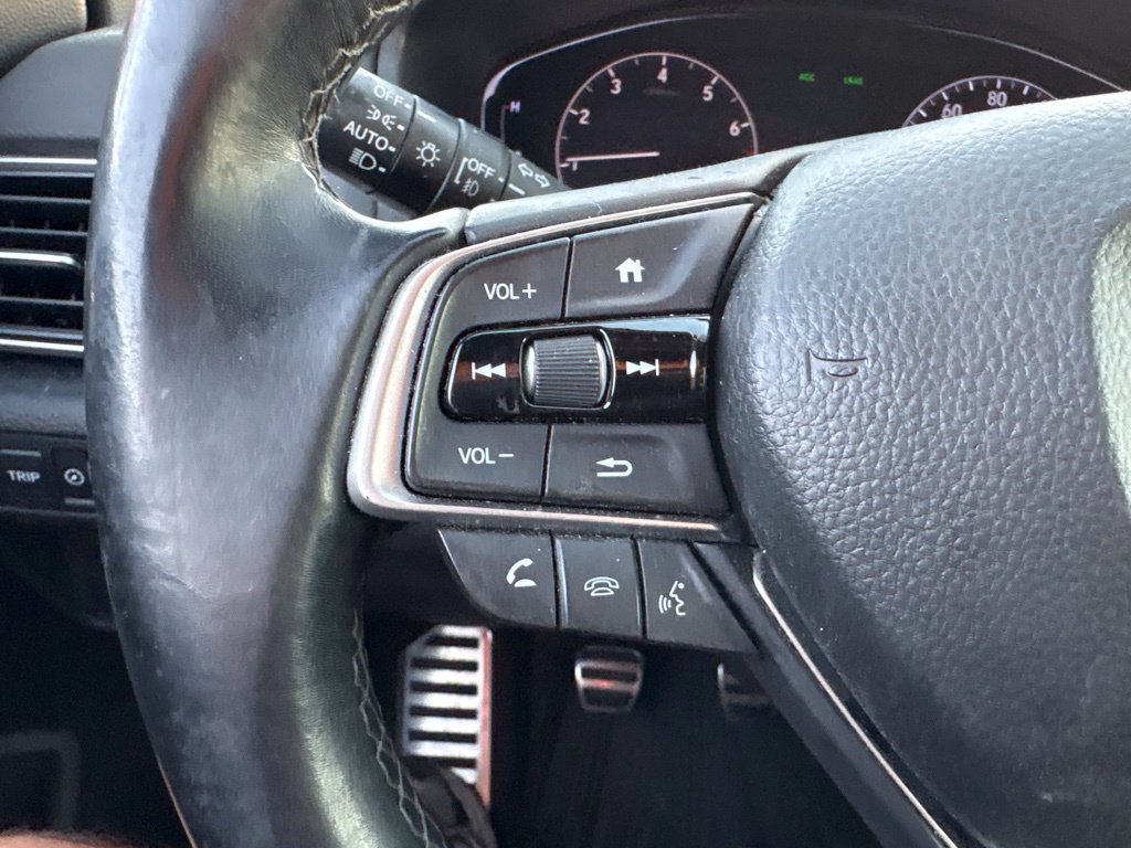 Used 2018 Honda Accord Sport image 20