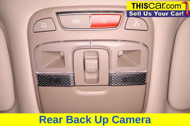 Used 2023 Kia Telluride EX w/ EX Captain's Chair Package image 23