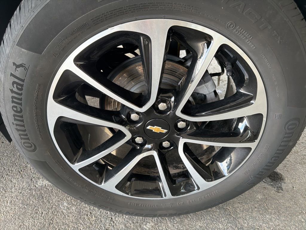 Used 2025 Chevrolet TrailBlazer LT w/ Driver Confidence Package image 9