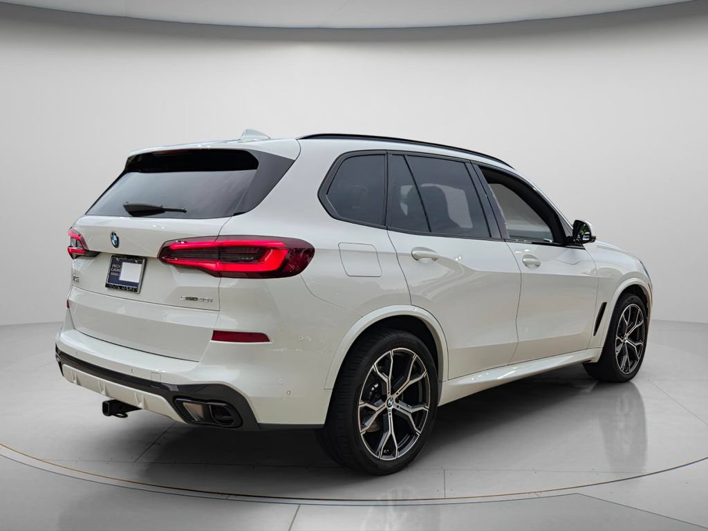 Used 2023 BMW X5 sDrive40i w/ M Sport Package RWD image 7