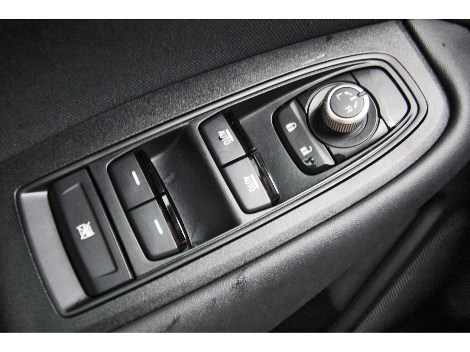 Used 2023 Subaru Outback Premium AWD/4WD image 20