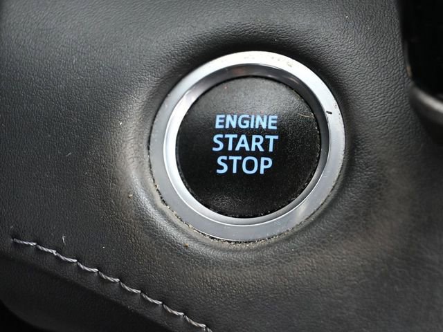 Certified 2021 Toyota Highlander LE image 28