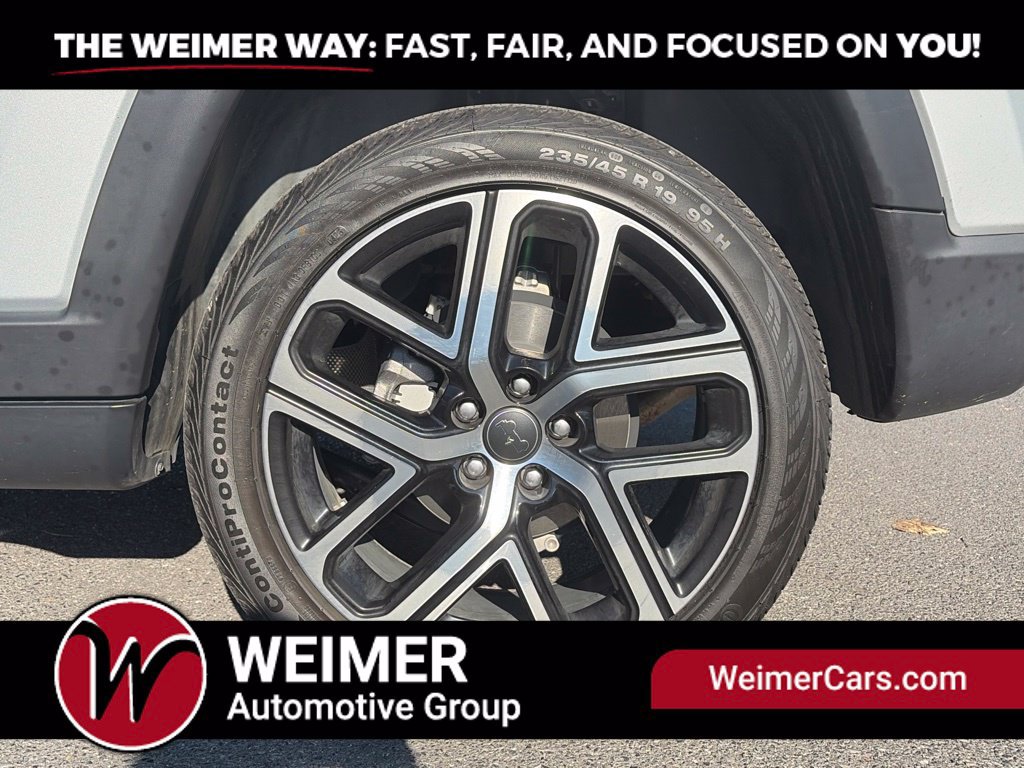 Used 2025 Jeep Compass Limited AWD/4WD image 9
