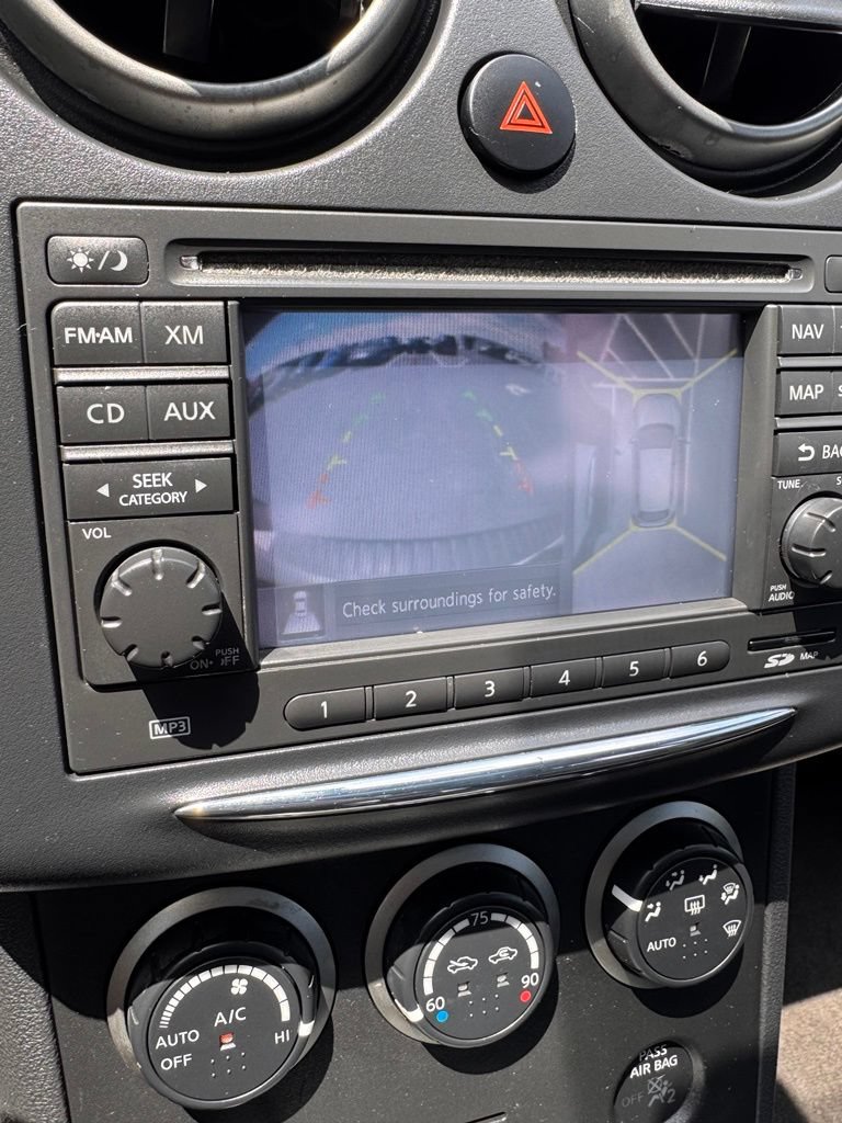 Used 2012 Nissan Rogue SL FWD image 18