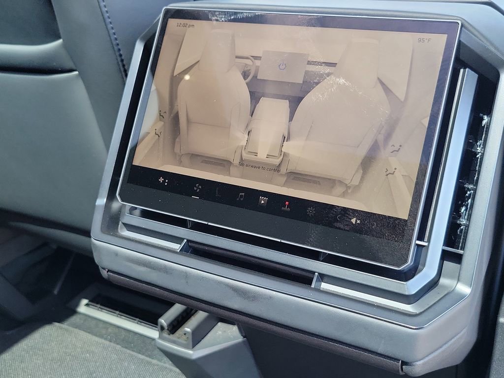 Used 2025 Tesla Cybertruck AWD Crew Cab image 23