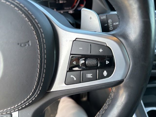 Used 2022 BMW X7 xDrive40i w/ M Sport Package image 19