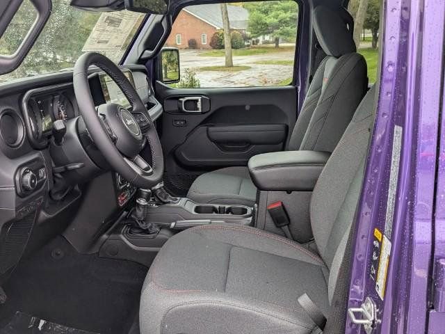 New 2026 Jeep Wrangler Rubicon w/ Xtreme 35 Tire Package image 7