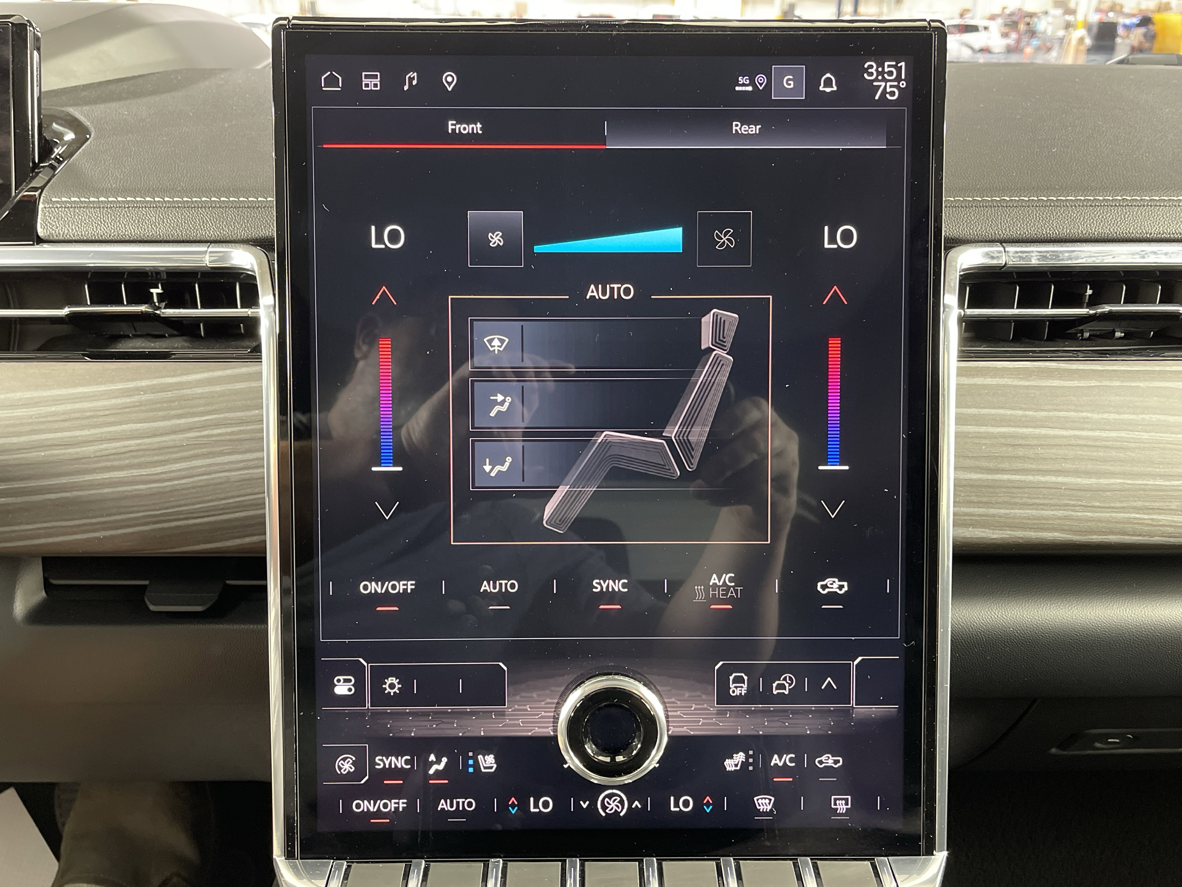 New 2025 GMC Sierra EV Denali image 26