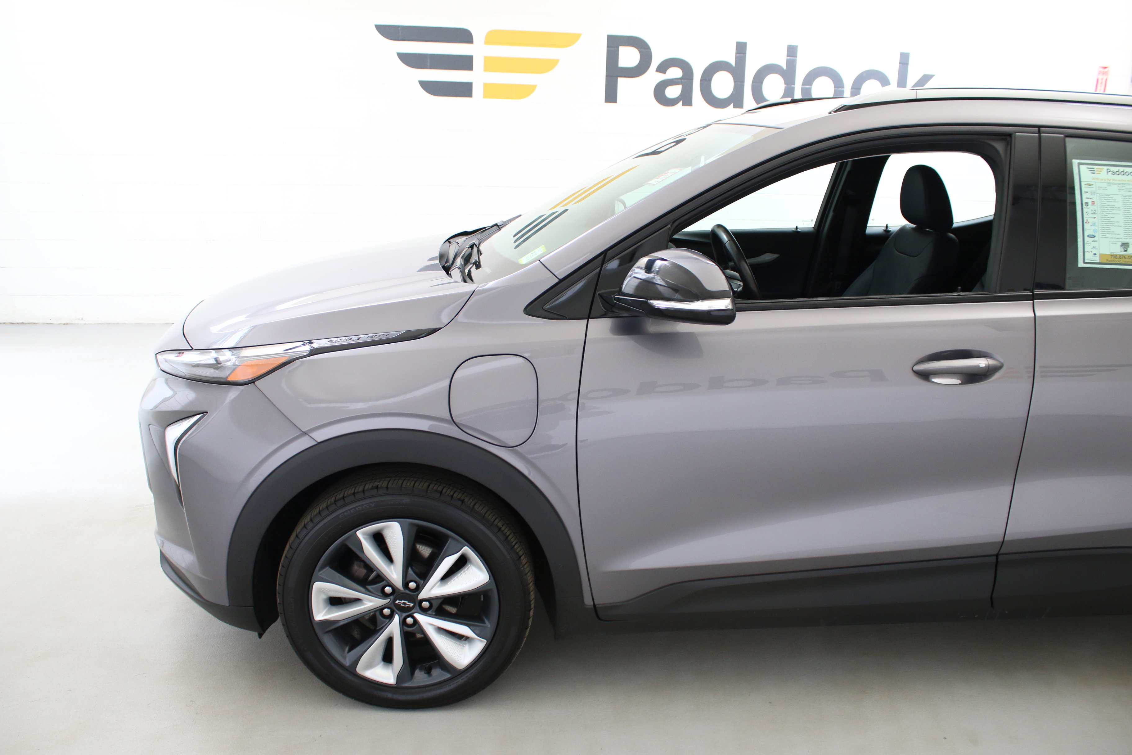 Used 2023 Chevrolet Bolt EUV LT w/ Convenience Package image 4