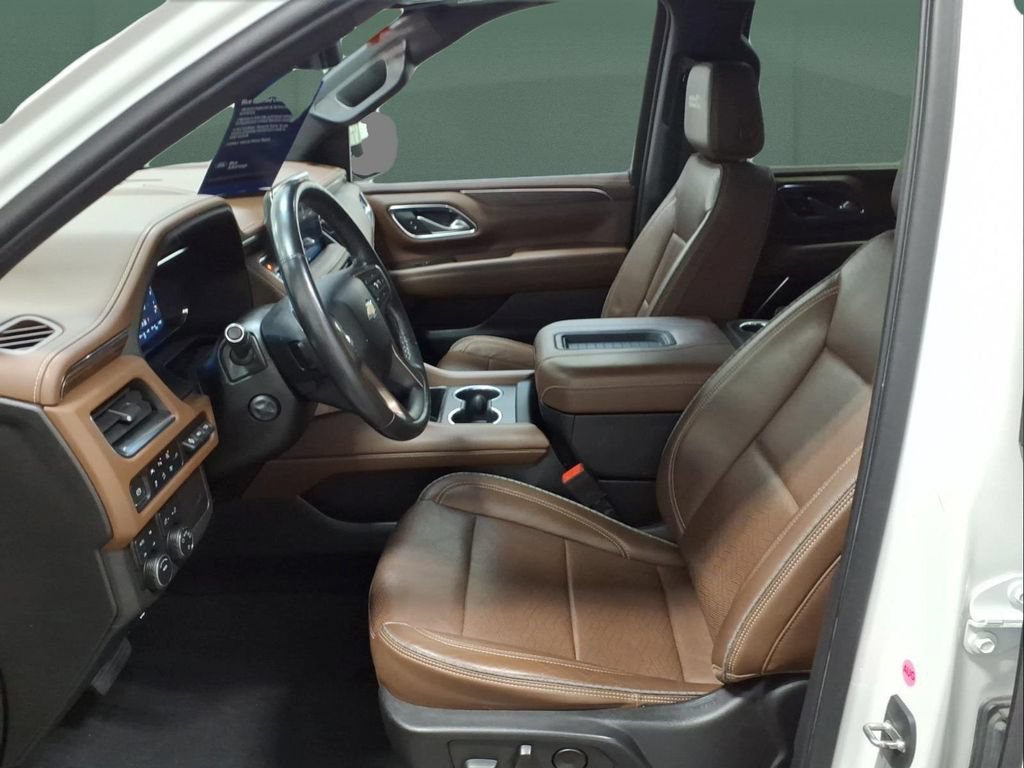 Used 2022 Chevrolet Suburban High Country w/ LPO, Illumination Package AWD/4WD image 23