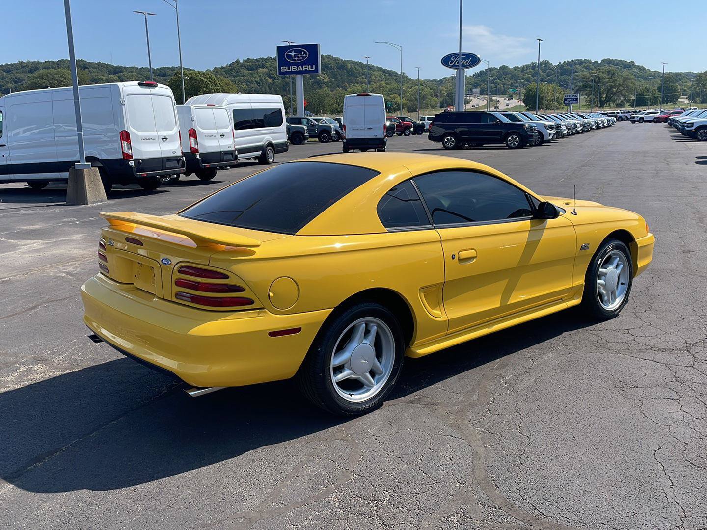 Used 1995 Ford Mustang Coupe RWD image 5