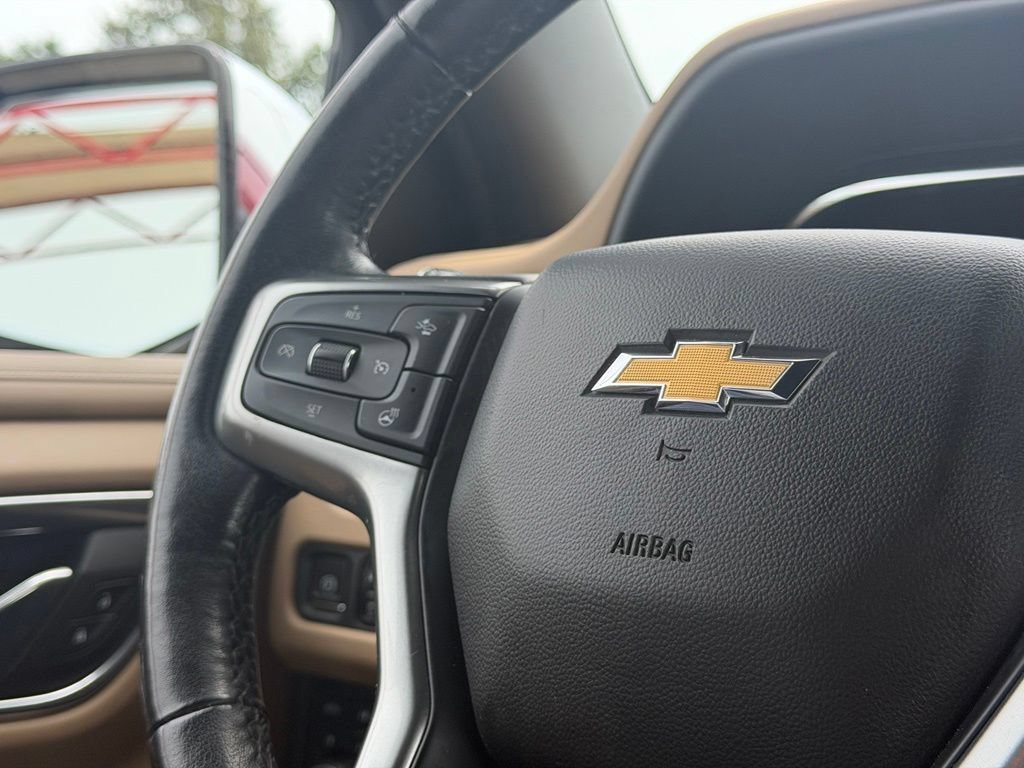 Used 2023 Chevrolet Tahoe Premier AWD/4WD image 23