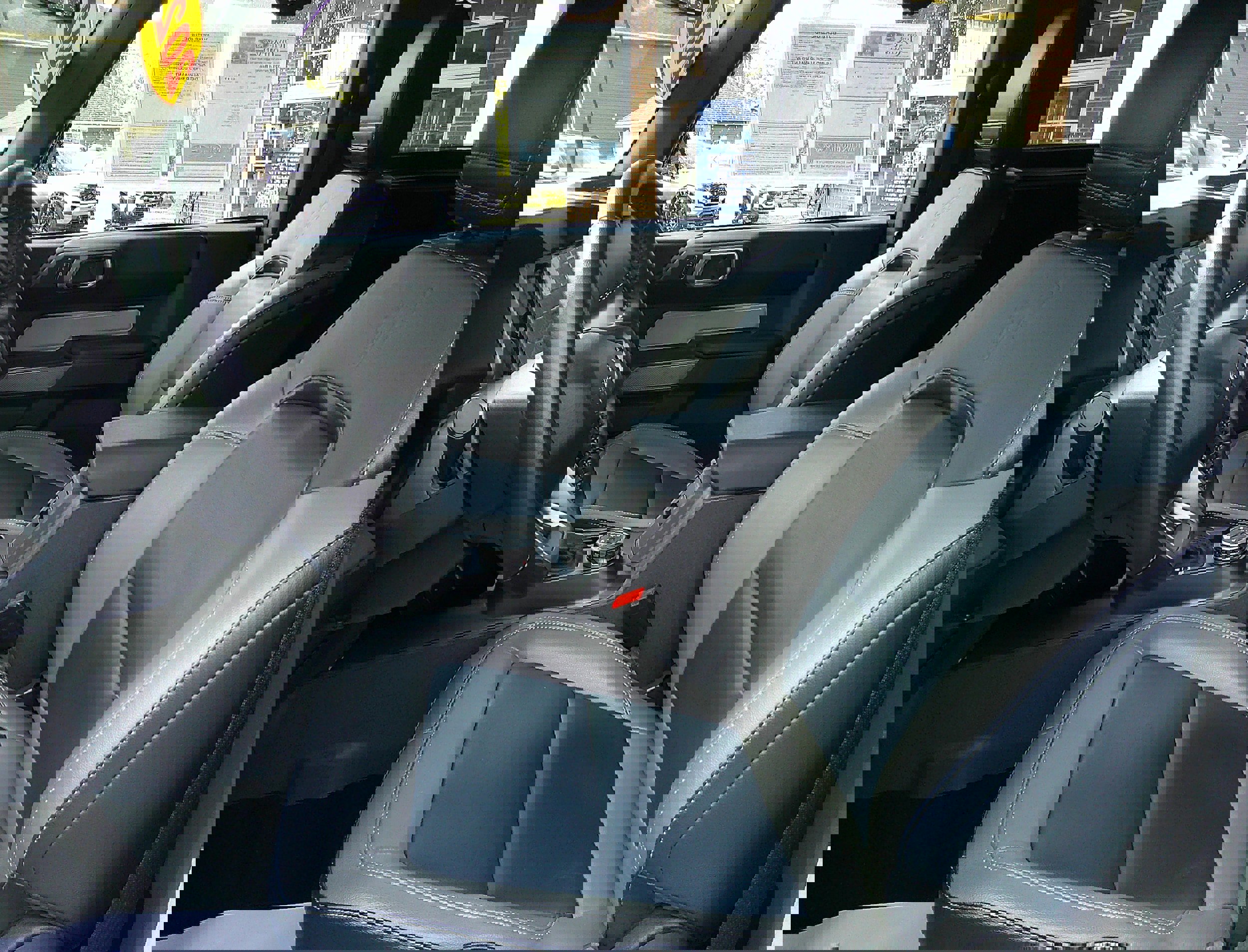 Used 2023 Ford Bronco Outer Banks w/ Sasquatch Package image 12