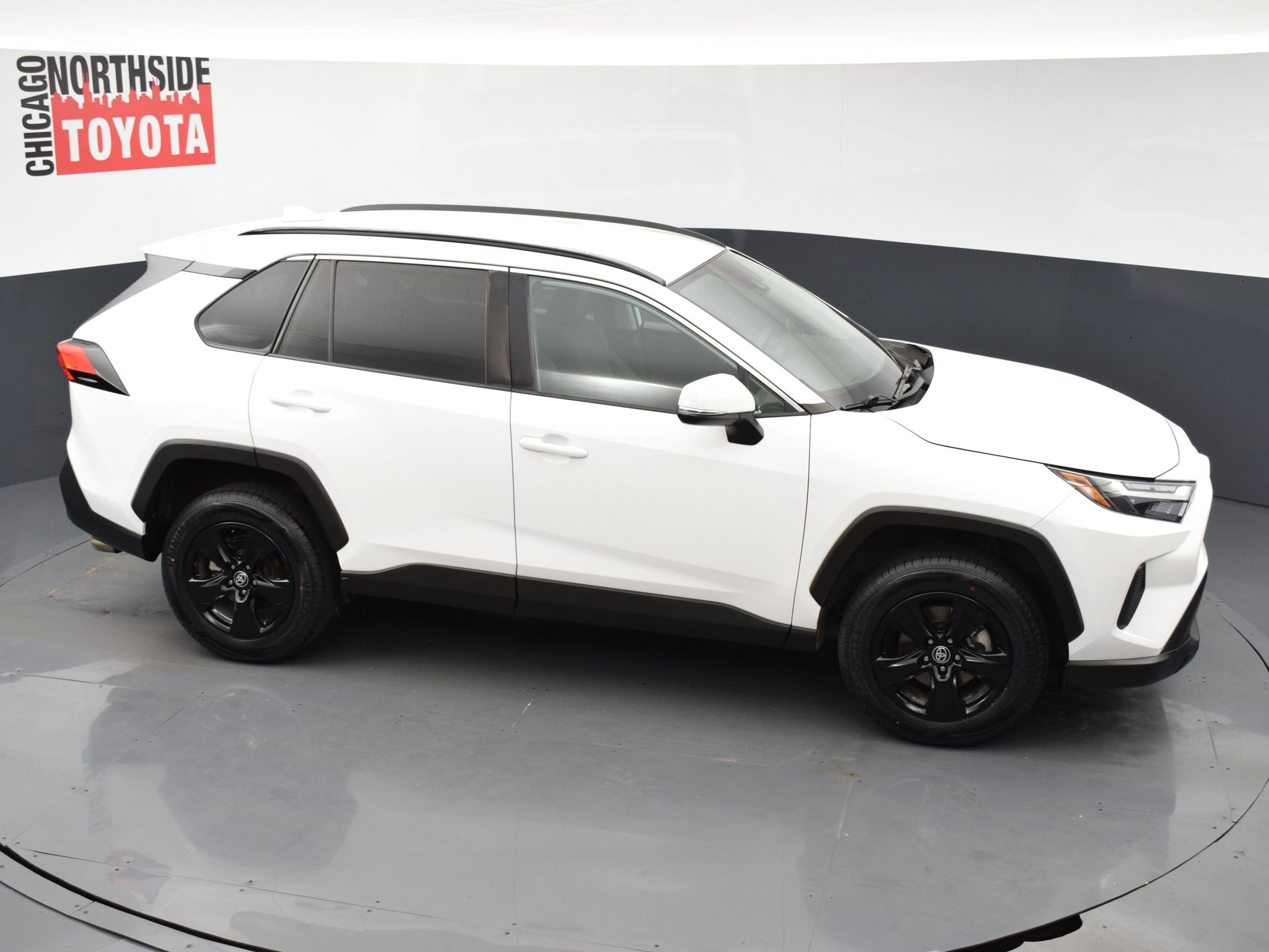 Used 2022 Toyota RAV4 XLE FWD image 20