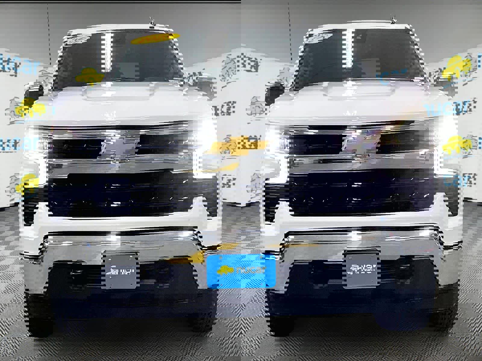 Used 2025 Chevrolet Silverado 1500 LT image 2