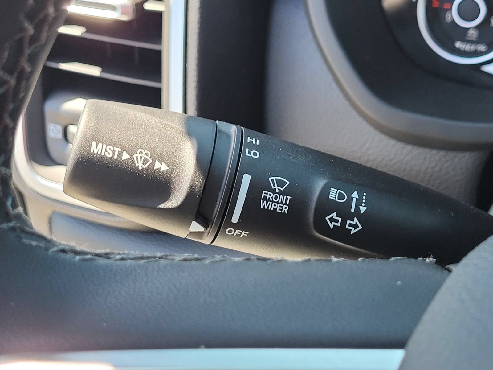 New 2026 RAM 2500 Big Horn AWD/4WD image 25