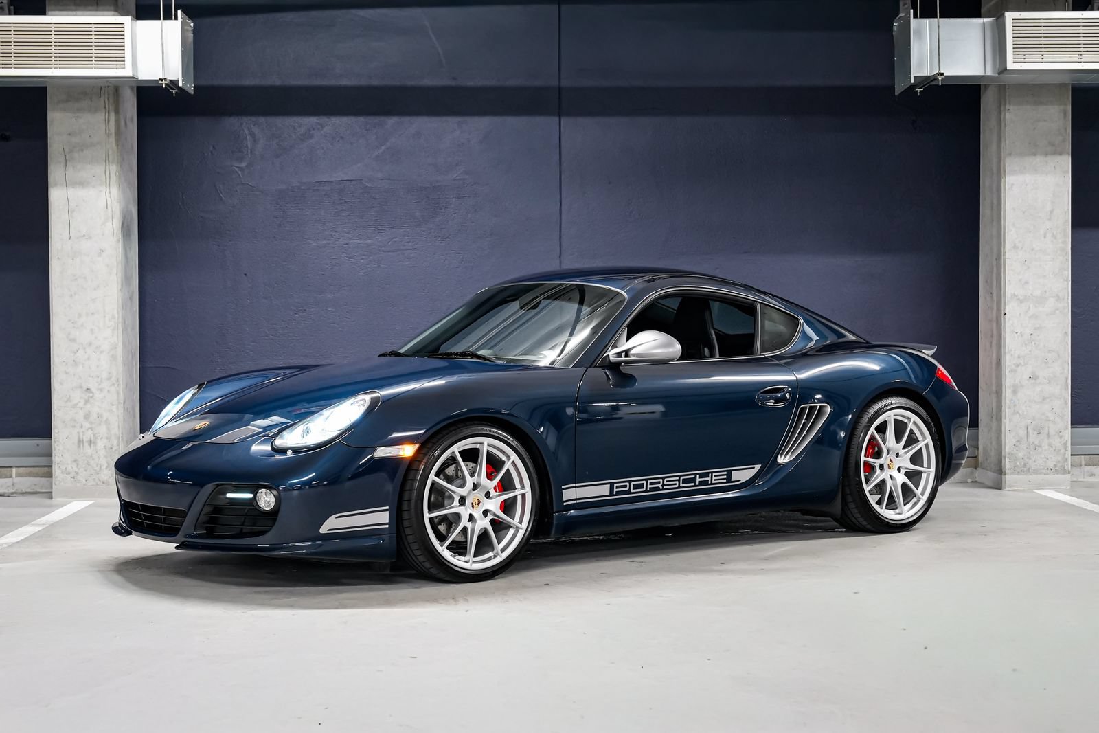 Used 2012 Porsche Cayman R RWD image 6