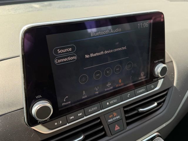 Used 2025 Nissan Altima 2.5 S image 19