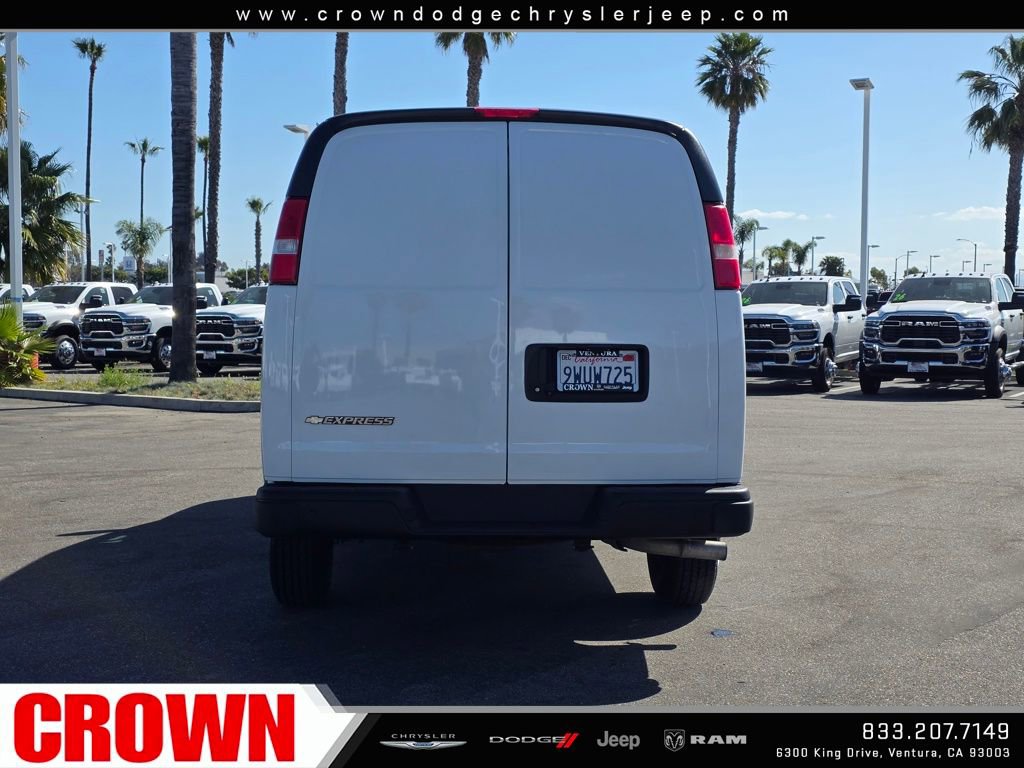Used 2021 Chevrolet Express 2500 w/ Driver Convenience Package image 6