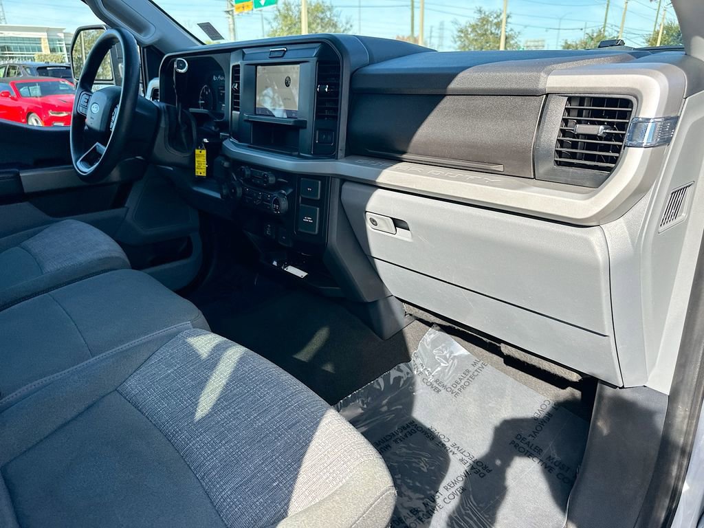 Used 2025 Ford F250 XLT image 27