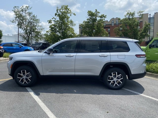 New 2025 Jeep Grand Cherokee L Limited image 4