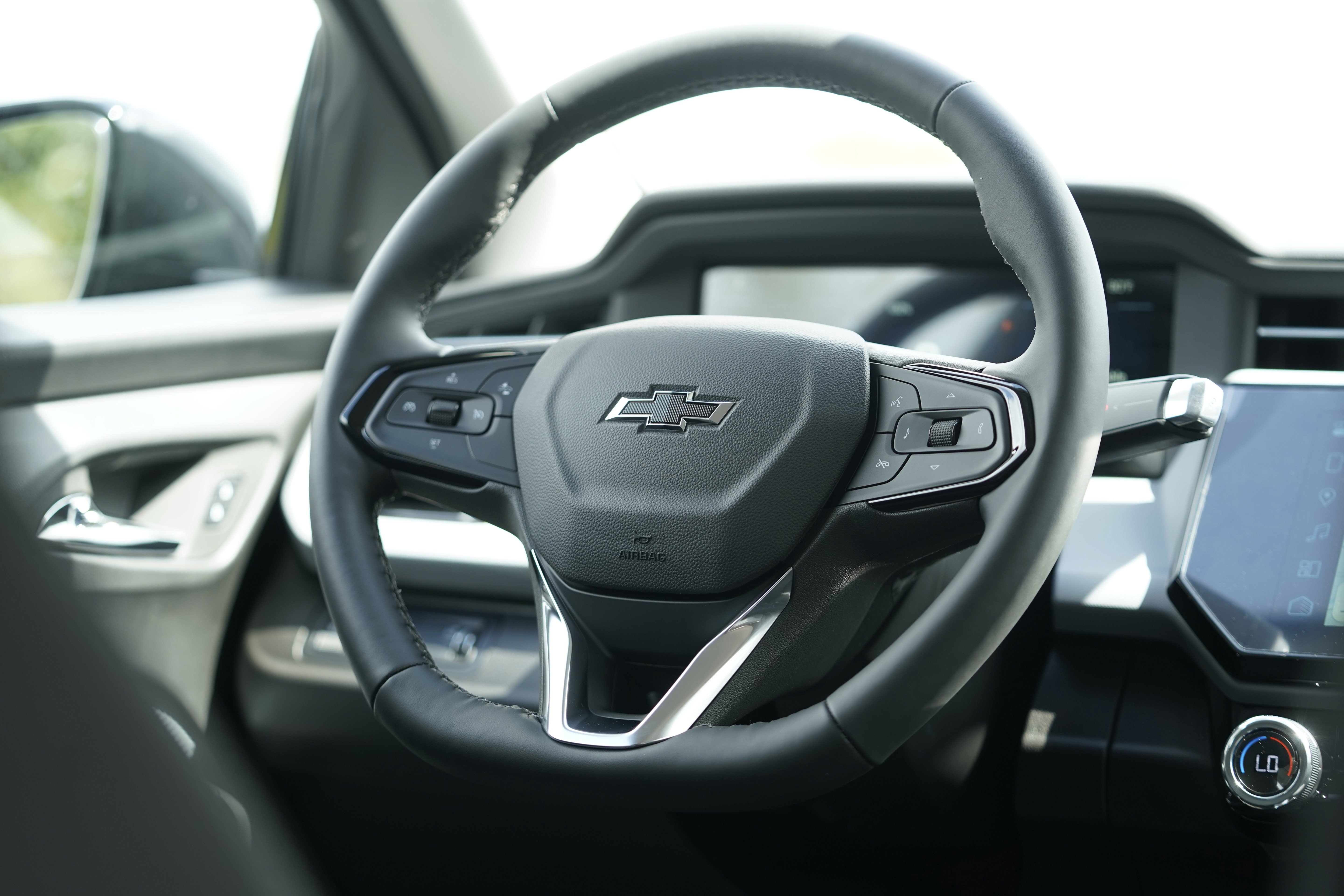 New 2027 Chevrolet Bolt LT image 16