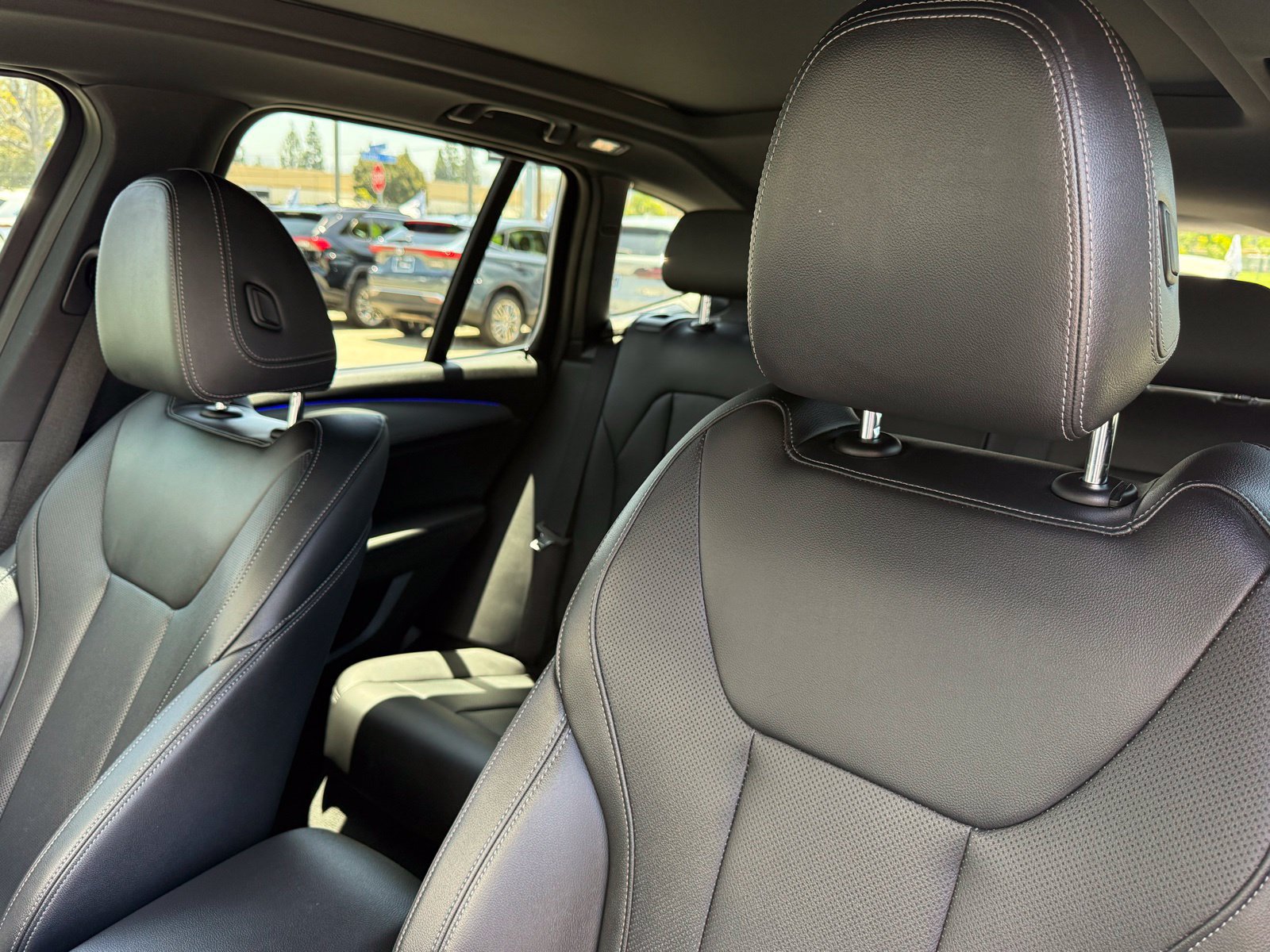 Used 2023 BMW X3 sDrive30i w/ M Sport Package RWD image 27