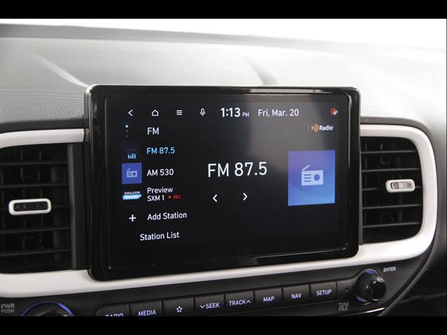 Certified 2022 Hyundai Venue Limited image 11