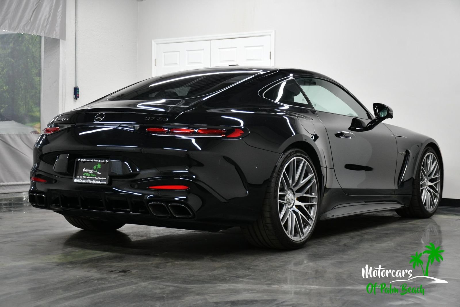 Used 2025 Mercedes-Benz AMG GT 63 image 25