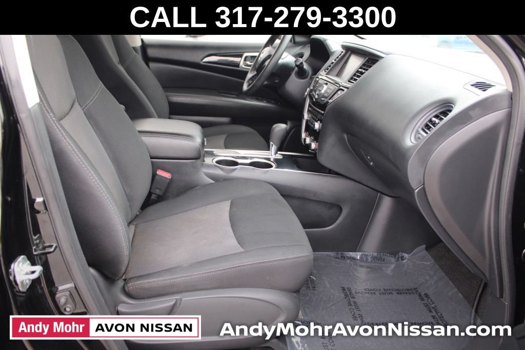 Used 2019 Nissan Pathfinder S FWD image 18