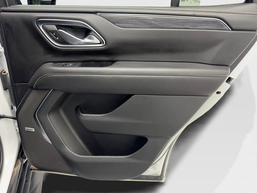 Used 2024 GMC Yukon SLT image 47