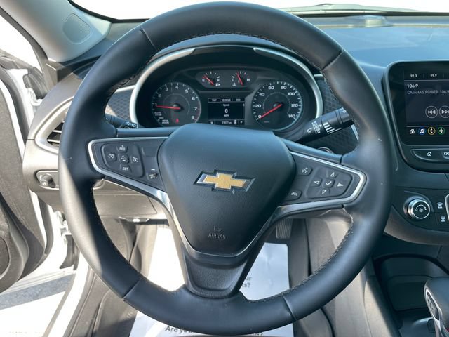 Used 2023 Chevrolet Malibu RS FWD image 25