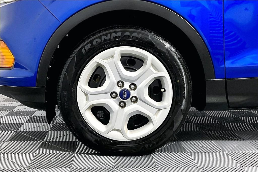 Used 2017 Ford Escape S FWD image 8