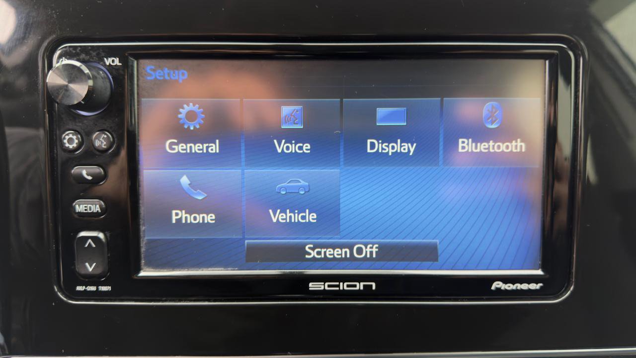Used 2016 Scion iM image 28