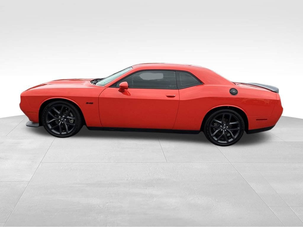 Used 2023 Dodge Challenger R/T w/ Blacktop Package image 2