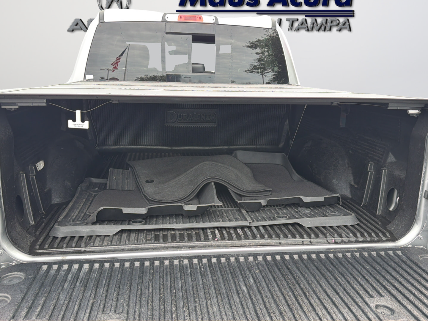 Used 2025 RAM 1500 Laramie AWD/4WD image 34