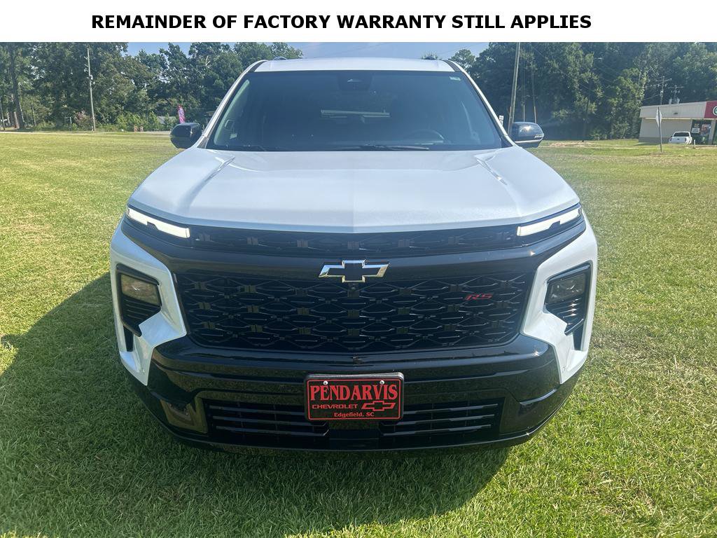 Used 2026 Chevrolet Traverse RS FWD image 3