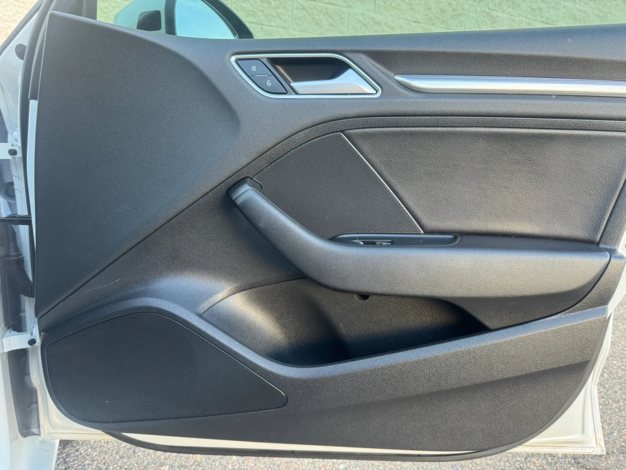 Used 2015 Audi A3 TDI Premium Plus image 13