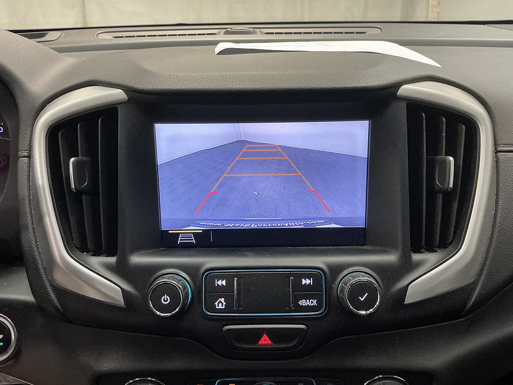 Used 2020 GMC Terrain SLE w/ Driver Convenience Package AWD/4WD image 26