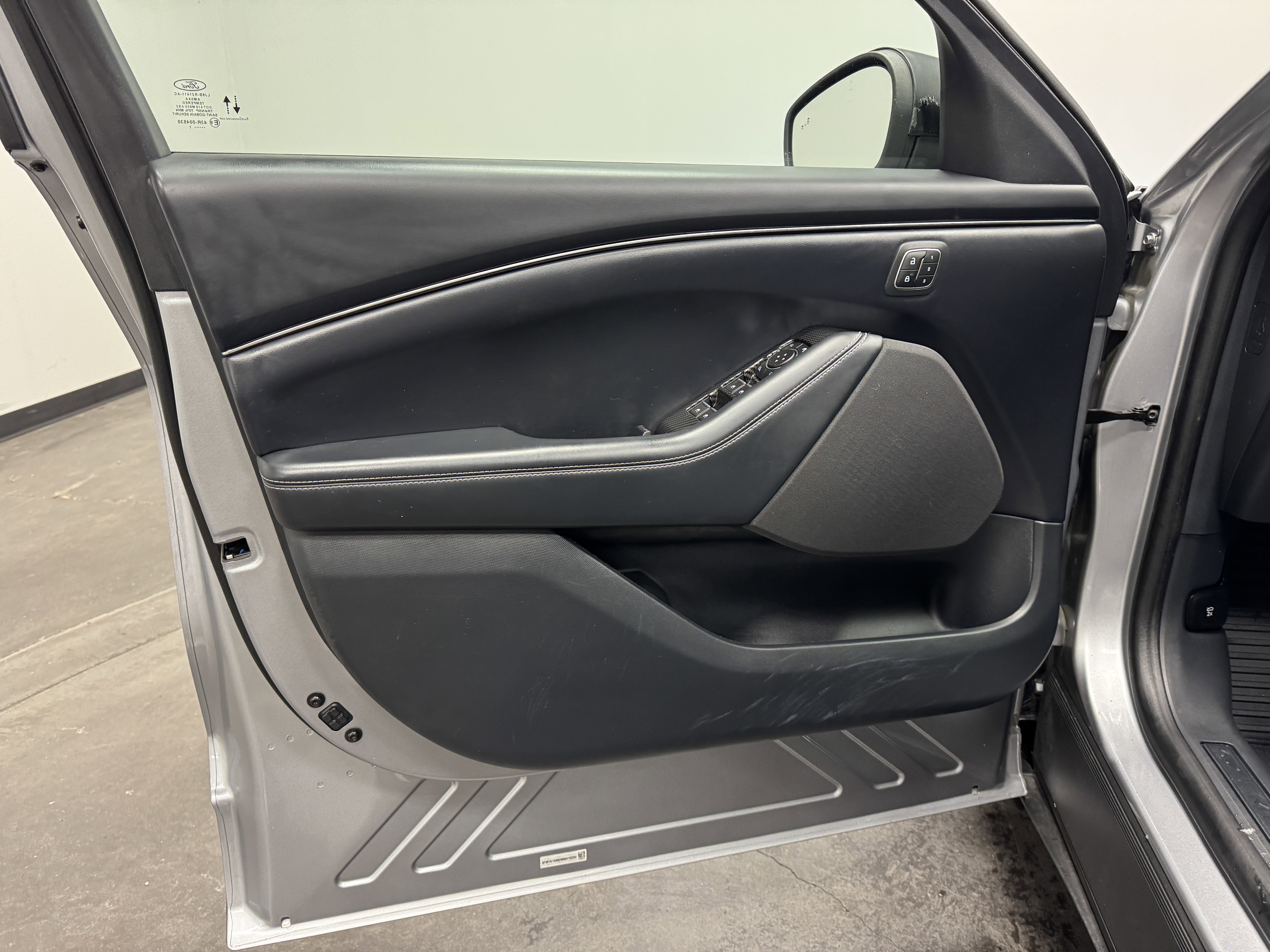 Used 2021 Ford Mustang Mach-E Select w/ Comfort/Technology Package image 14