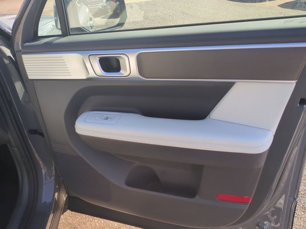 Used 2024 Hyundai Santa Fe SEL image 28