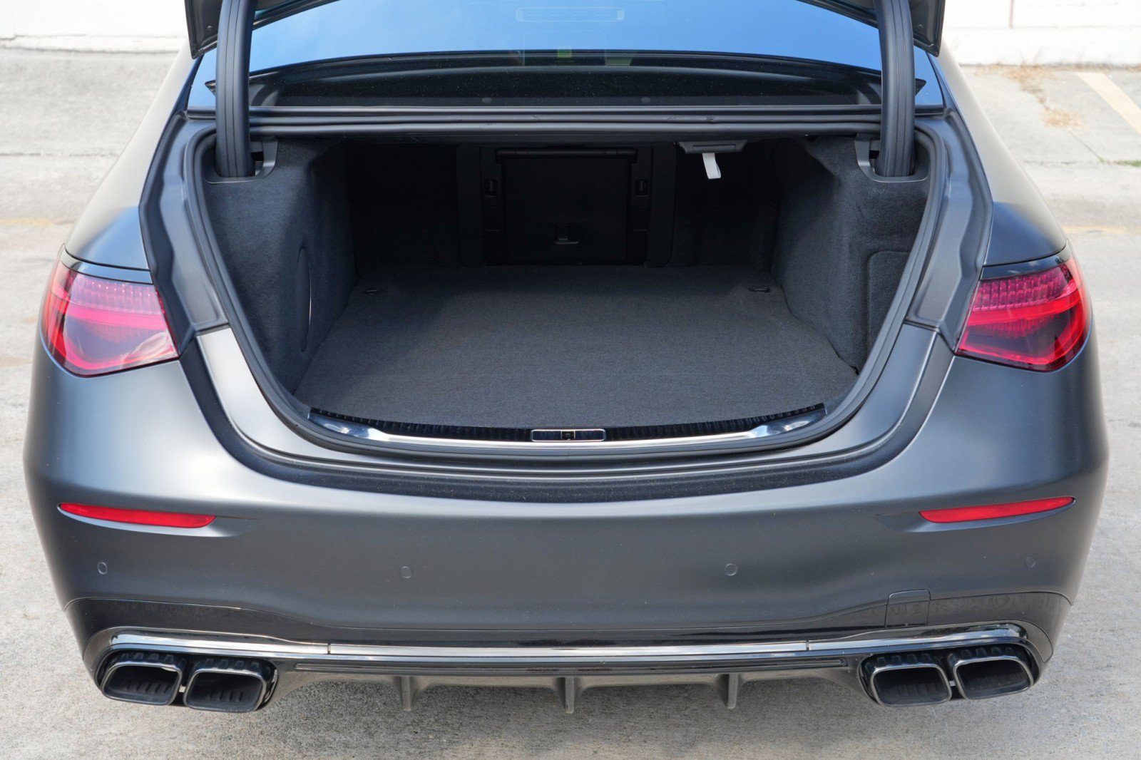 Used 2025 Mercedes-Benz S 63 AMG S image 10