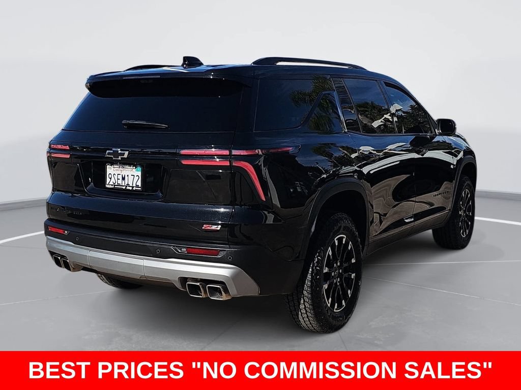 Used 2024 Chevrolet Traverse Z71 w/ Enhanced Driving Package AWD/4WD image 3