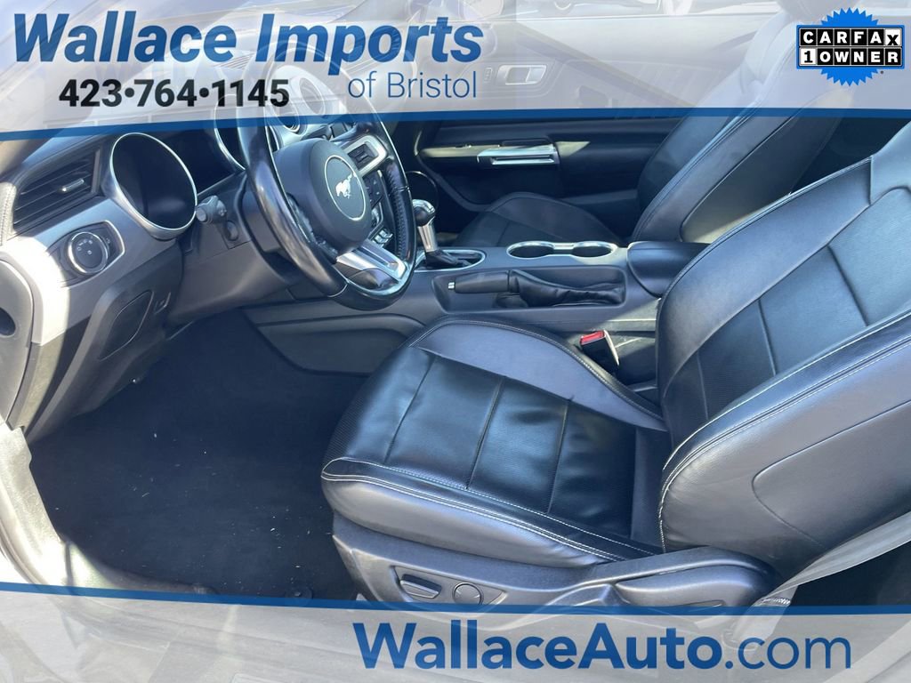 Used 2023 Ford Mustang Premium image 7