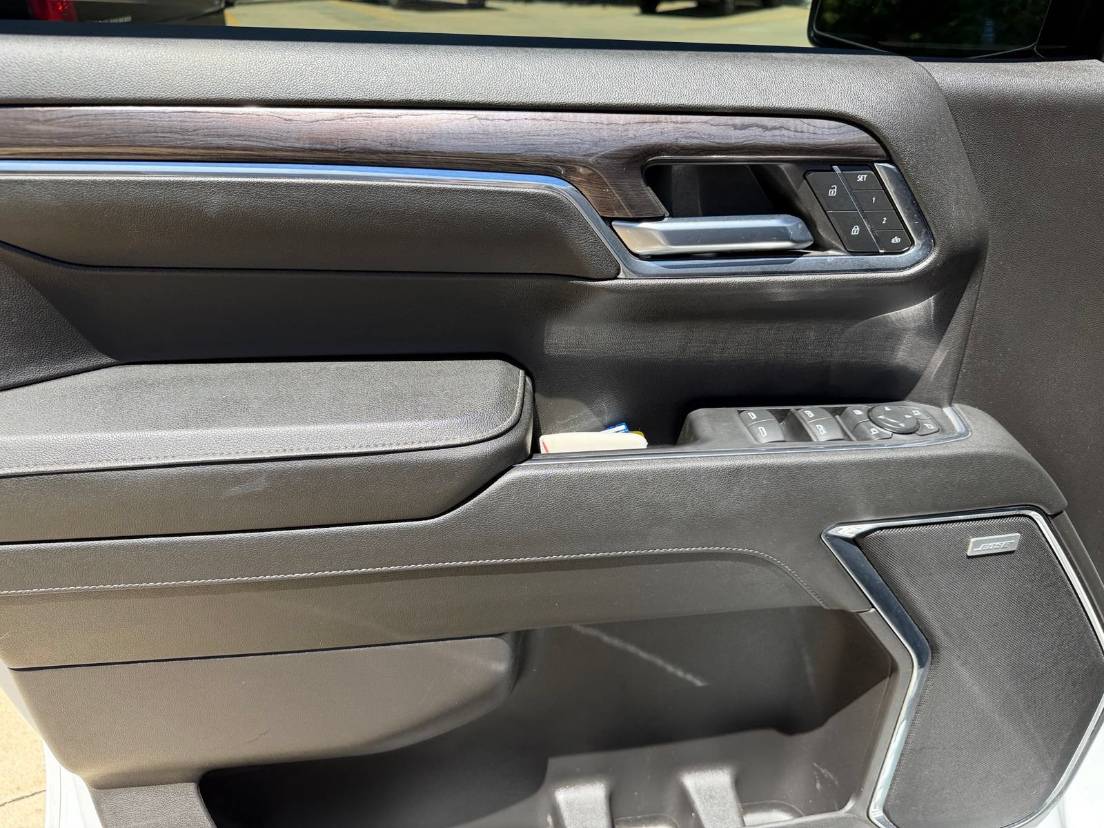 Used 2023 Chevrolet Silverado 1500 LTZ w/ Technology Package AWD/4WD image 16