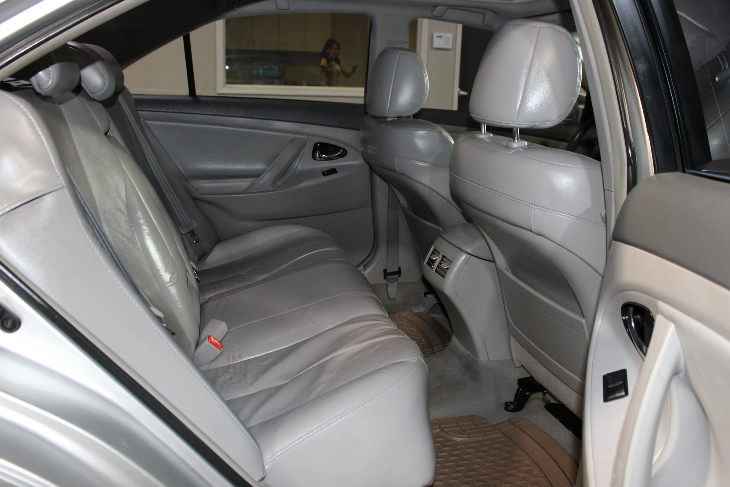 Used 2009 Toyota Camry Hybrid FWD image 30