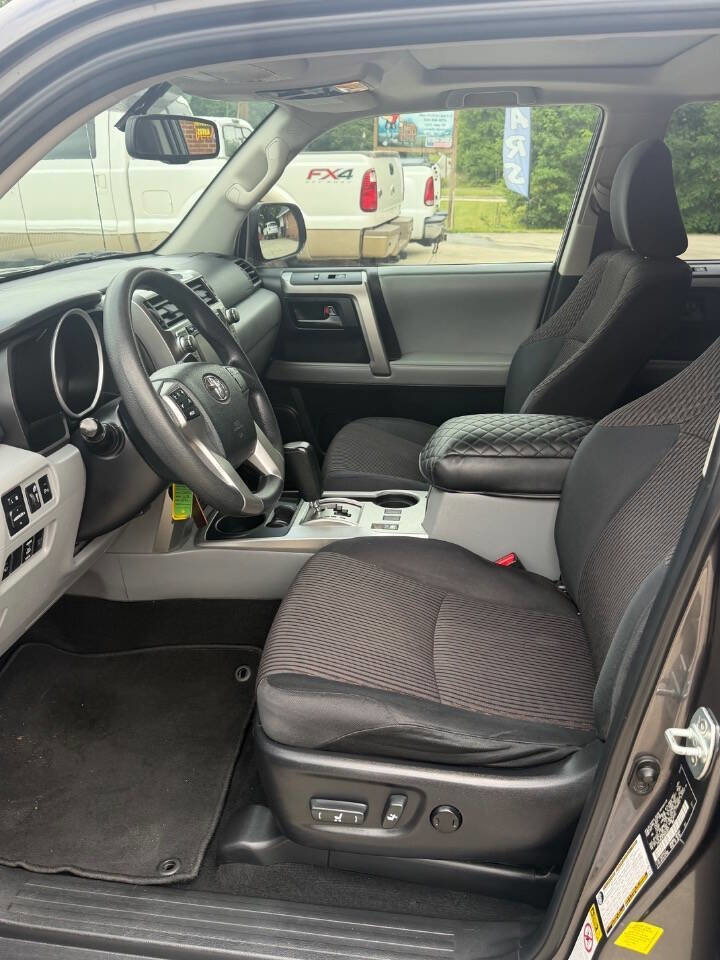 Used 2013 Toyota 4Runner SR5 w/ Convenience Pkg RWD image 12