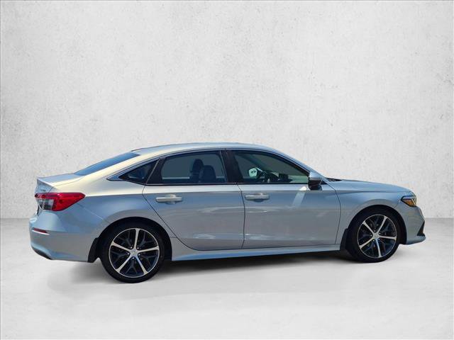 Used 2022 Honda Civic Touring image 4