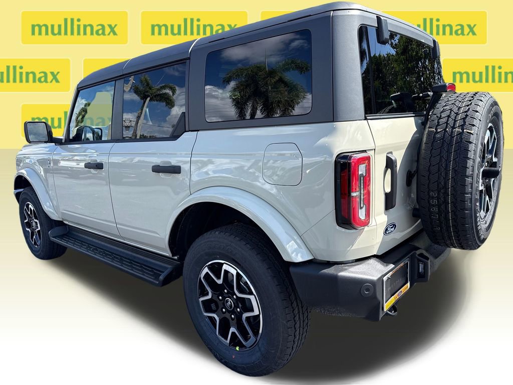 New 2026 Ford Bronco Outer Banks image 4